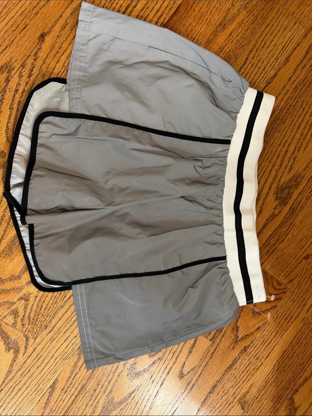 AKIRA Gray Athletic Skirt with Black Trim and White Waistband